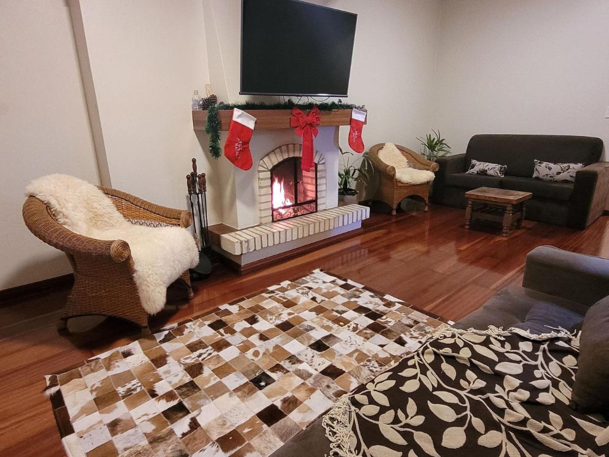 Ap. De 4 Quartos Com Ar A 150m Da Rua Coberta Apartamento *