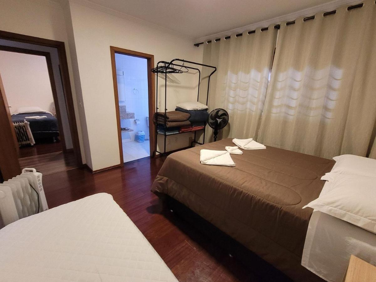Ap. De 4 Quartos Com Ar A 150m Da Rua Coberta Apartamento